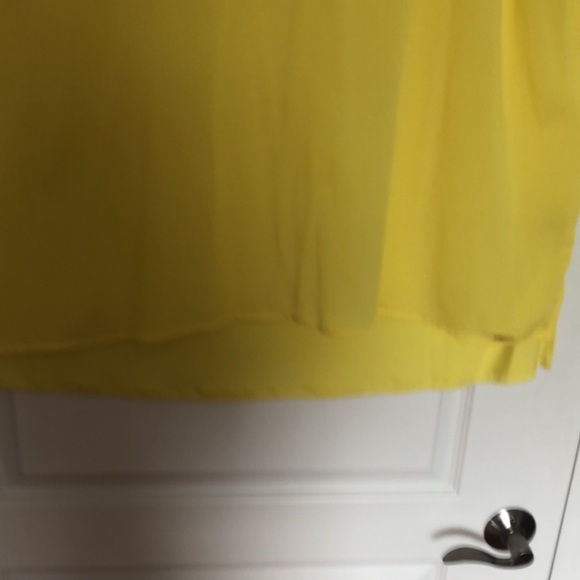 Calvin Klein Sleeveless Yellow Top - Picture 4 of 7